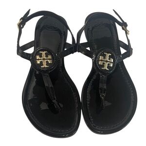 Tory Burch Dillan Glossy Black Patent Leather Thong Sandals Gold Logo Medallion